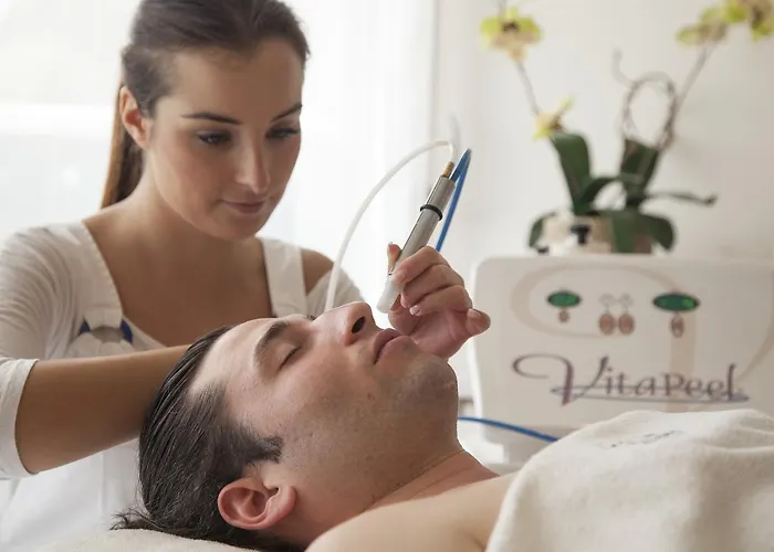 Favorita - Parkhotel Delta 호텔 아스꼬나