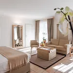 Favorita - Parkhotel Delta 4*