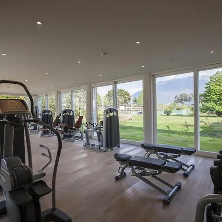 Ξενοδοχείο Favorita - Parkhotel Delta 4*