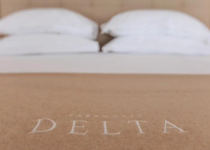 Ξενοδοχείο Favorita - Parkhotel Delta Ασκόνα